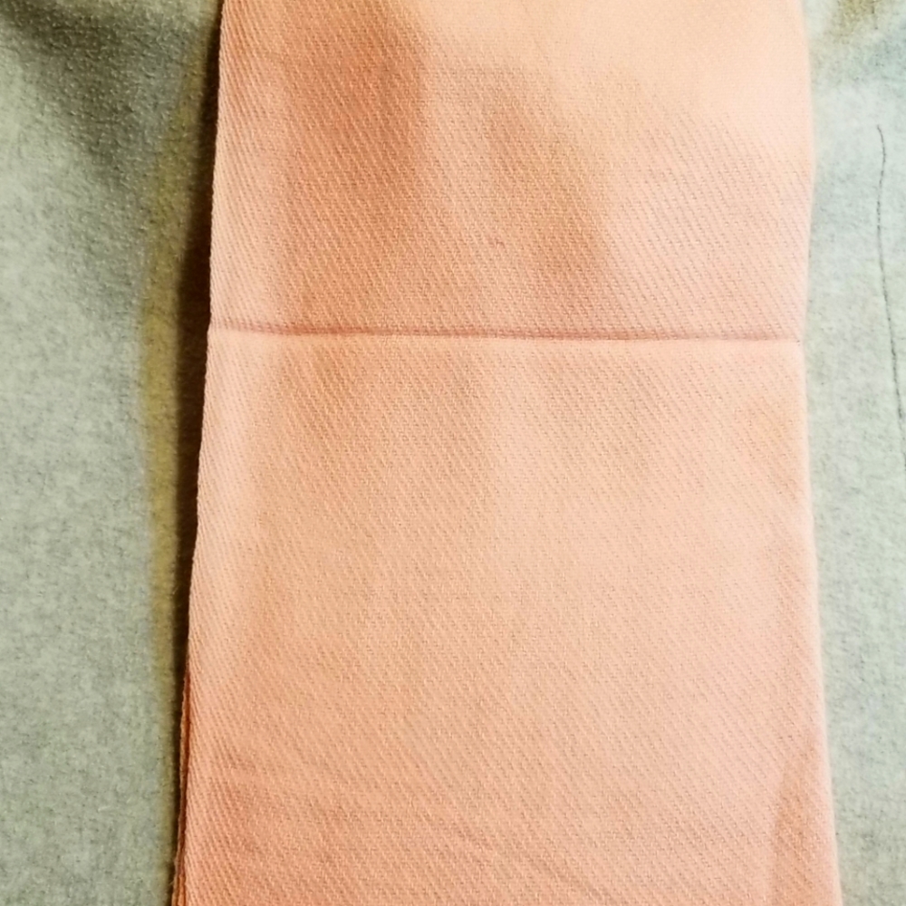 Women's Pink Pashmina/Slik Scarf - New and Unworn  Business Overstock